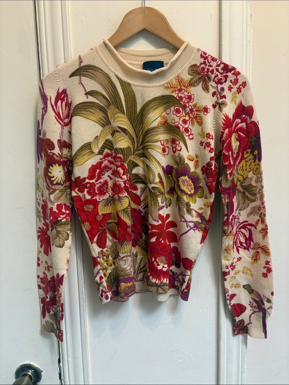 vintage Kenzo Jeans womens large wool Floral Crewneck Sweater in Cream and Red